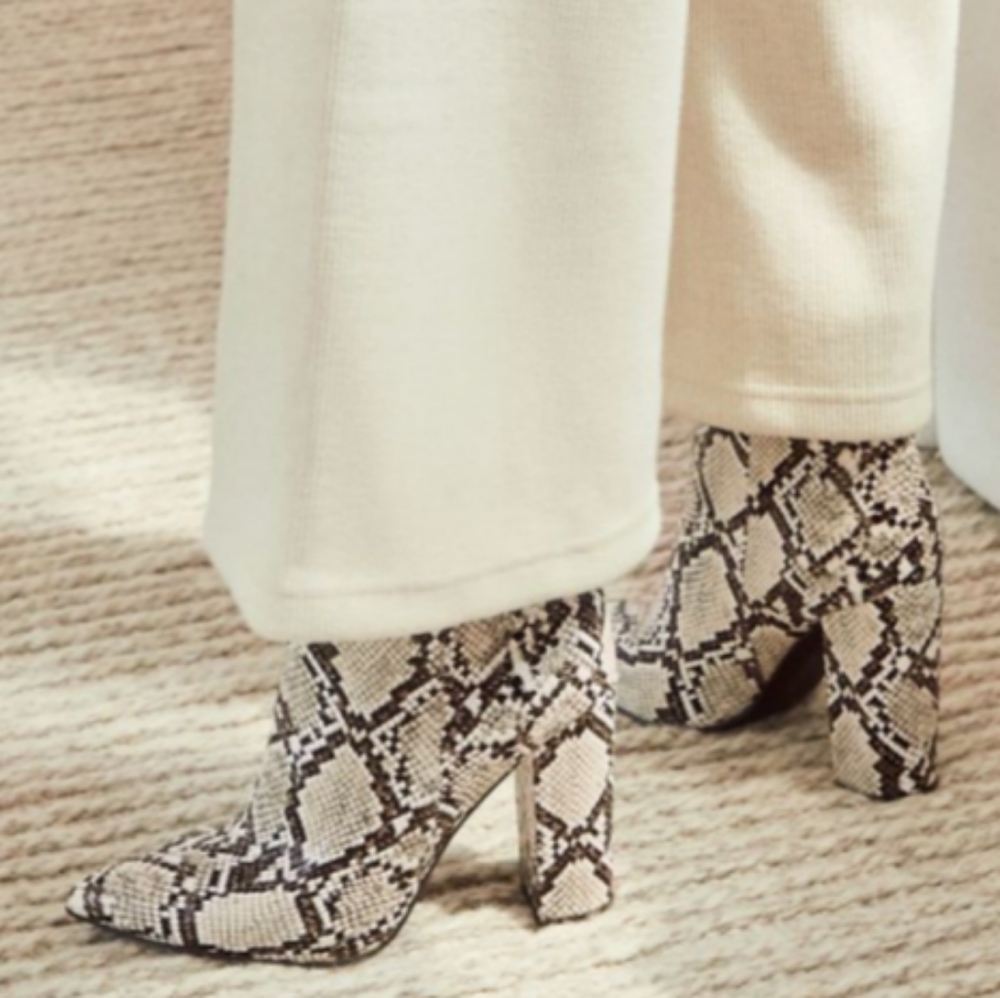 Talia Block Heeled Bootie